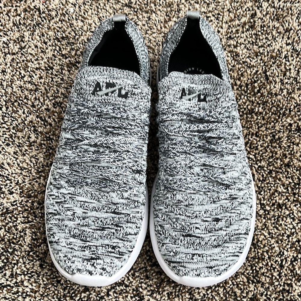 APL Techloom Wave Heather Gray Sneaker, New - Picture 2 of 6